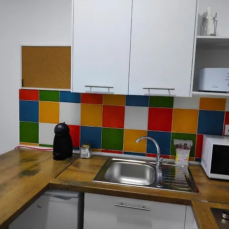 Tb_Apartments アパート セトゥーバル